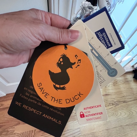 NWT Men’s size M Save The Duck Navy Hooded Puffer Jacket - Picture 2 of 5